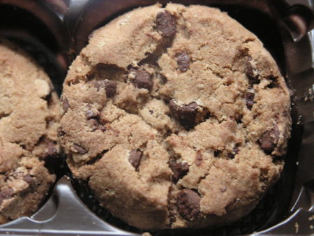 Galeta cookie Gotet de crema de xocolata amb crumble de cookie i cremós de pera