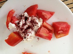 labneh amb tomaquet de banya